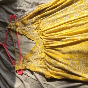 Yellow mustard tone and white sleeveless embroidered cotton tank